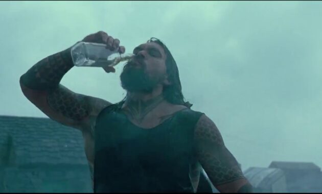 Justice League : photo Jason Momoa