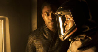Nightflyers : photo, Jodie Turner-Smith, David Ajala