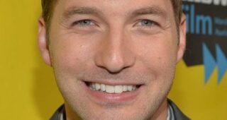 Ryan Hansen : Photo officielle