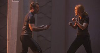 Captain Marvel : photo, Brie Larson, Jude Law