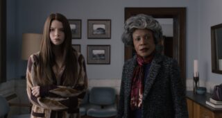 Glass : photo, Anya Taylor-Joy, Charlayne Woodard