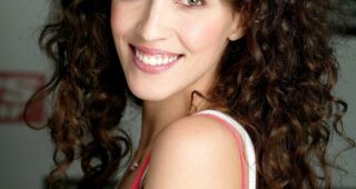 Linda Hardy : Photo officielle