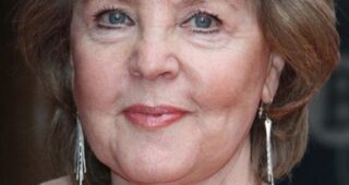 Pauline Collins : Photo officielle