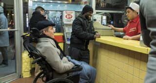 The Upside : photo, Bryan Cranston, Kevin Hart, Kevin Hart