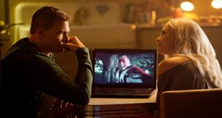 Titans : photo, Alan Ritchson, Minka Kelly
