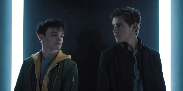 photo, Brenton Thwaites, Curran Walters
