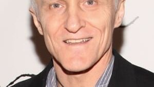 David Patrick Kelly : Photo officielle