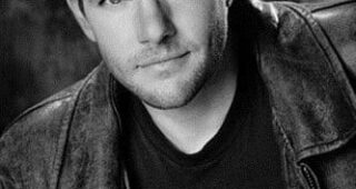 Scott Leva : Photo officielle