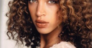 Noémie Lenoir : Photo officielle