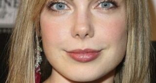 Amanda Walsh : Photo officielle