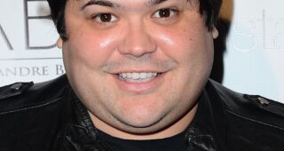 Harvey Guillen : Photo officielle