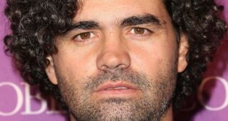 Armando Bo : Photo officielle