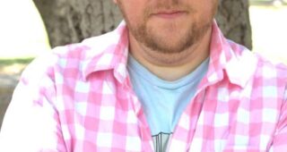 Dominic Burgess : Photo officielle