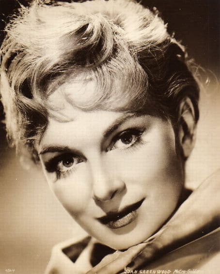 Joan Greenwood : Photo officielle