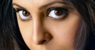 Shefali Shah : Photo officielle