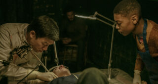 Captive State : photo