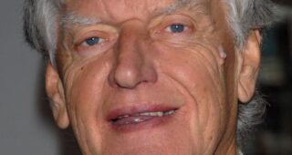 David Prowse : Photo officielle