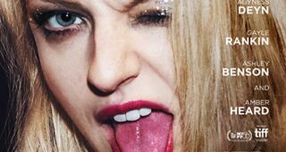 Her smell : Affiche