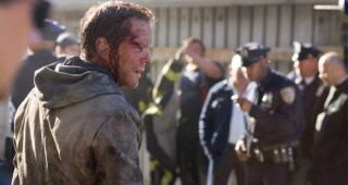 Mirrors : photo, Kiefer Sutherland
