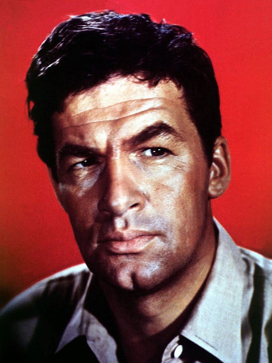 Bill Travers : Photo officielle
