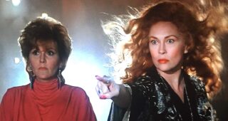 Supergirl : photo Faye Dunaway