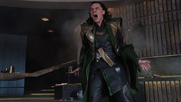 photo, Tom Hiddleston
