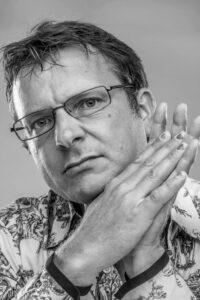 Phil Hunt : Photo officielle