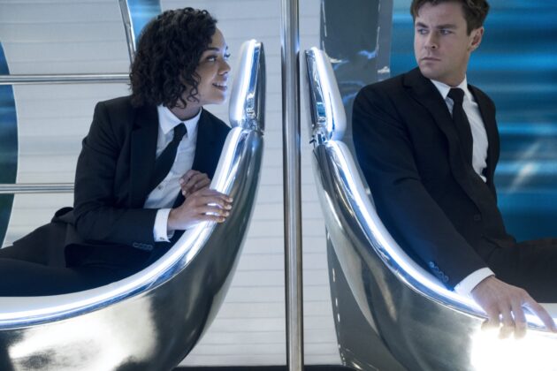 photo, Chris Hemsworth, Tessa Thompson