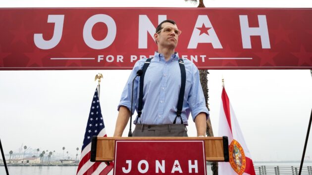 Photo Timothy Simons
