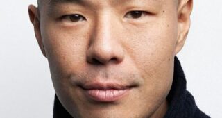 Hoon Lee : Photo officielle