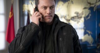 Anna : photo, Luke Evans