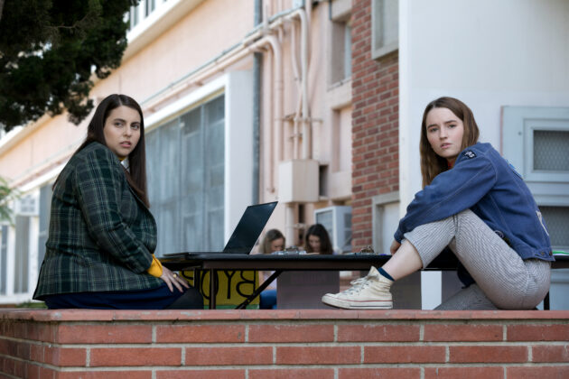 photo, Kaitlyn Dever, Beanie Feldstein