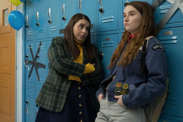 photo, Kaitlyn Dever, Beanie Feldstein
