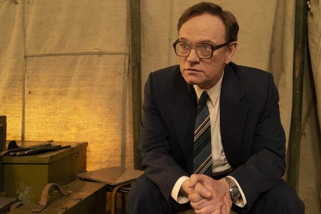 photo, Jared Harris