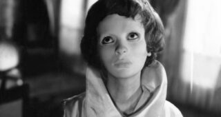 Edith Scob : photo, Les Yeux sans visage
