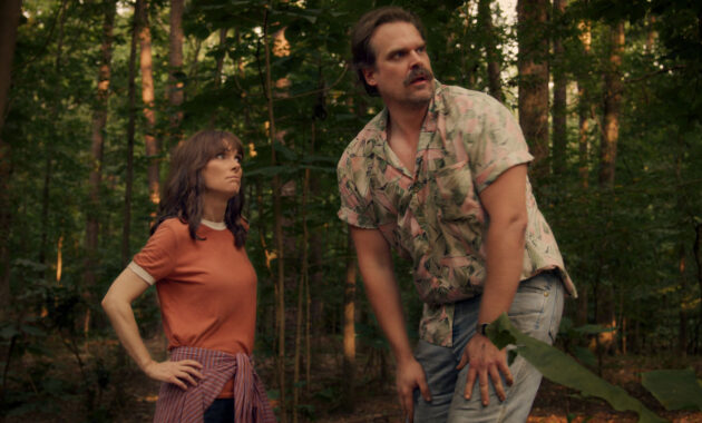 Stranger Things saison 3 : photo, David Harbour, Winona Ryder
