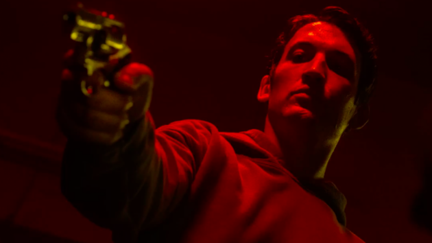 Too Old to Die Young : Photo Miles Teller