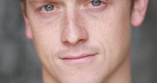 Jolyon Coy : Photo officielle