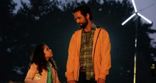 Another Life : photo, Justin Chatwin, Lina Renna