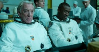 Ad Astra : Photo Donald Sutherland, Brad Pitt, Sean Blakemore