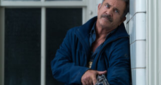 Traîné sur le bitume : photo, Mel Gibson