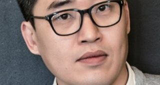 Kim Sung-hoon : Photo officielle