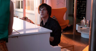 Judy : photo, Finn Wittrock