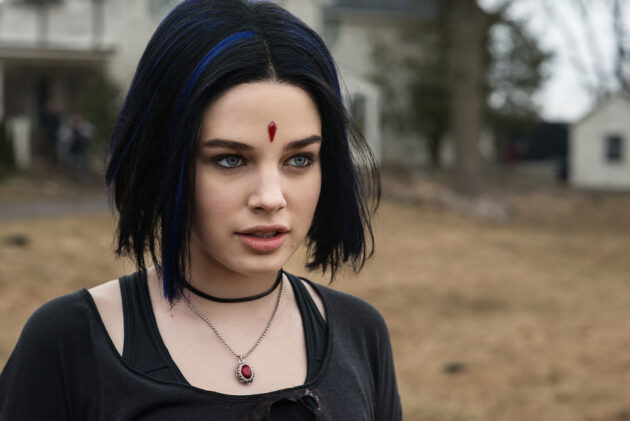 photo, Teagan Croft, Titans Saison 2