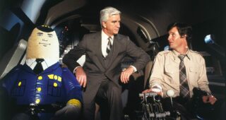 Y a-t-il un pilote dans l'avion ? : photo, Leslie Nielsen