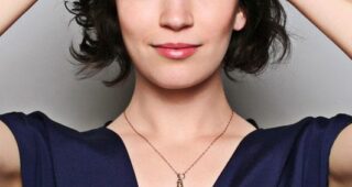 Britt Lower : Photo officielle