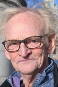 Robert Watts : Photo officielle