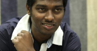 Atlee : Photo officielle