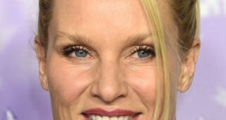 Nicollette Sheridan : Photo officielle
