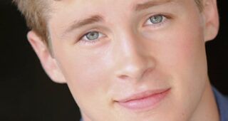 Michael Provost : Photo officielle